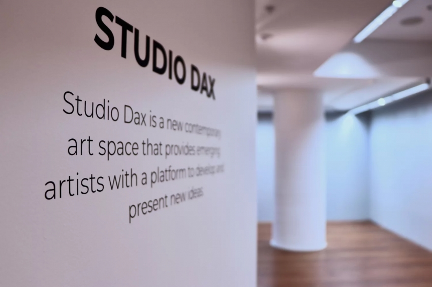 Studio Dax Signage 